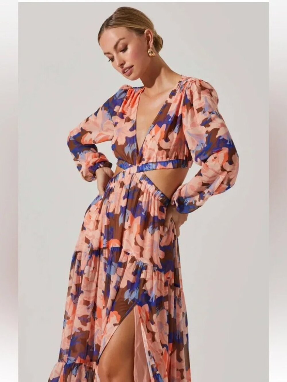 ASTR The Label: Lively Dress - Pink Blue Cutout Maxi Long Sleeve Size L - Picture 3 of 7